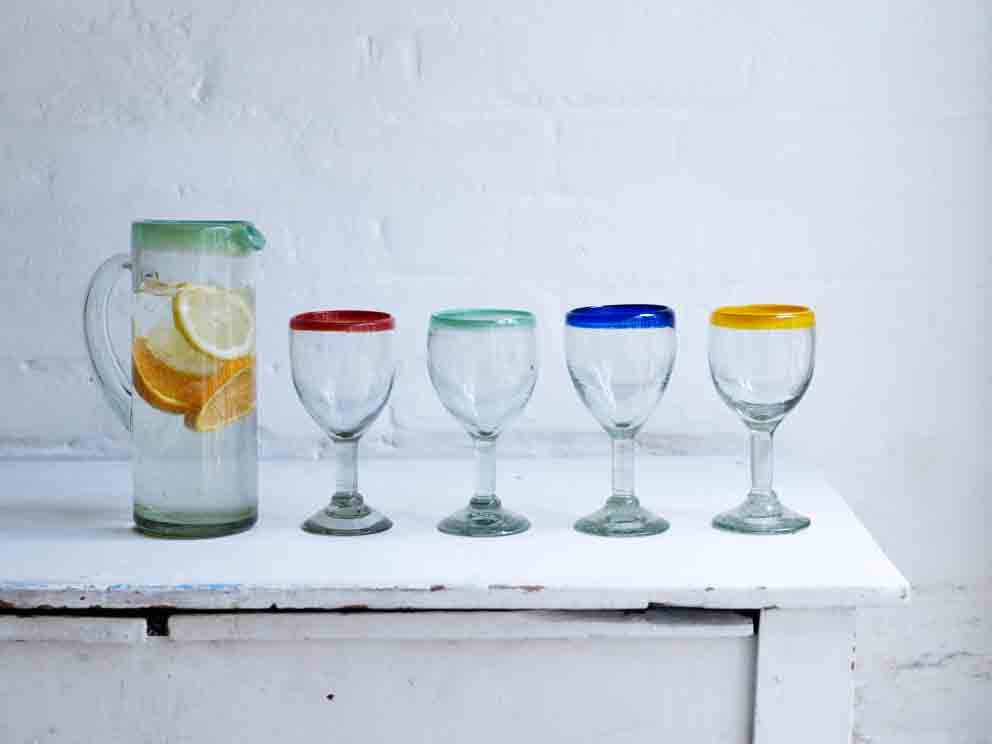 Clear with a grape rim wine glass - Image 3