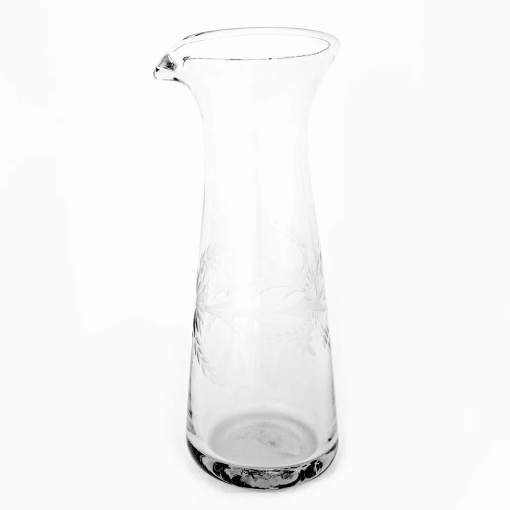 Engraved clear glass carafe - Image 3