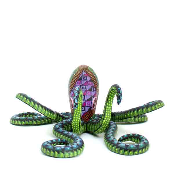Wooden octopus by Juvenito Melchor